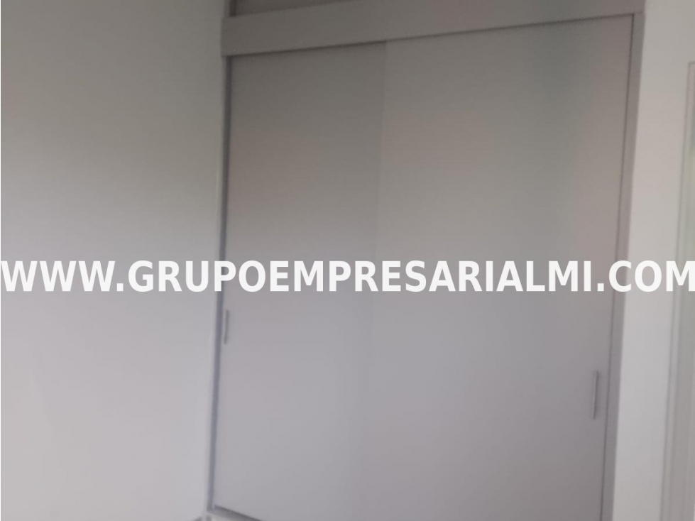 ACOGEDOR APARTAMENTO EN ARRIENDO - SECTOR VELÓDROMO COD: 32745 — foto 6