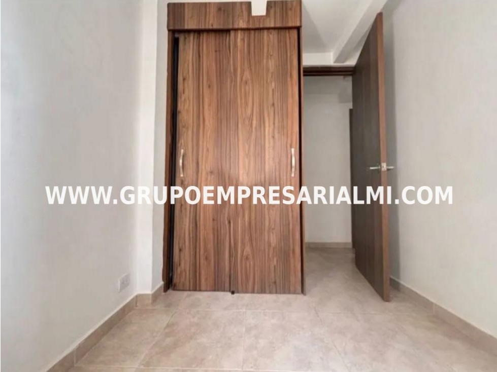 ACOGEDOR APARTAMENTO EN ARRIENDO - SECTOR PAJARITO COD: 33055 — foto 5