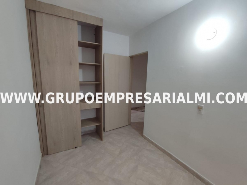 ACOGEDOR APARTAMENTO EN ARRIENDO - SECTOR PAJARITO COD: 33243 — foto 6