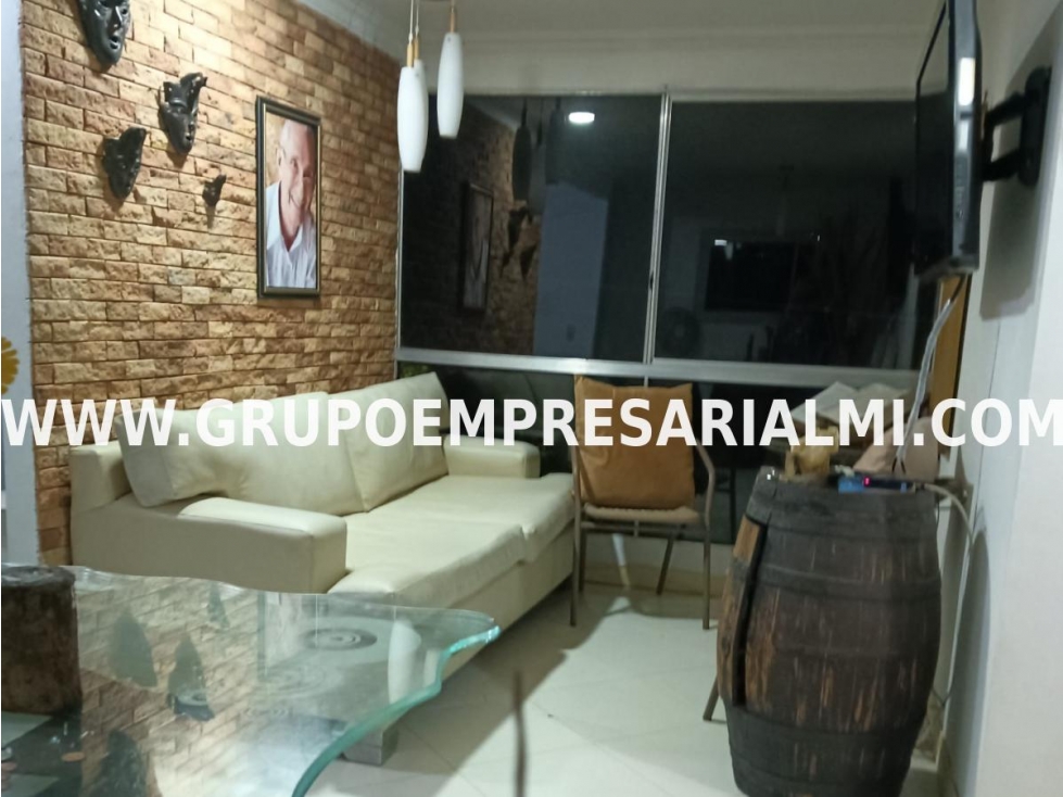 ACOGEDOR APARTAMENTO EN VENTA - SECTOR CALASANZ COD: 30417 — foto 2