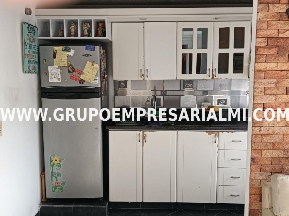 ACOGEDOR APARTAMENTO EN VENTA - SECTOR CALASANZ COD: 30417 — foto 4