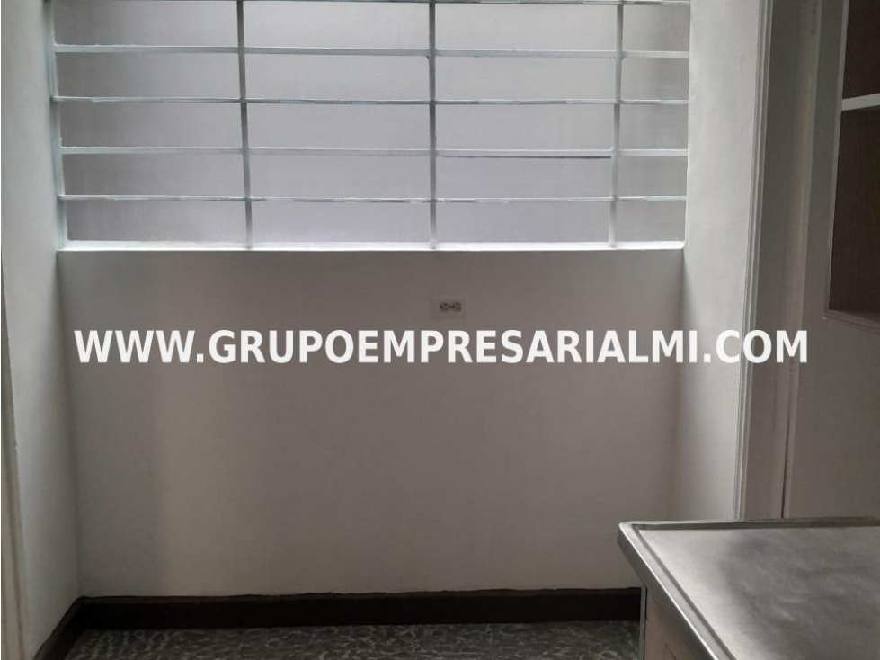 ACOGEDOR APARTAMENTO EN VENTA - SECTOR BOSTON COD: 30614 — foto 2