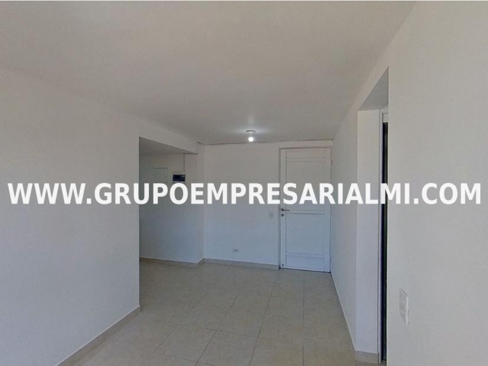 ACOGEDOR APARTAMENTO EN VENTA - SECTOR SAN ANTONIO COD: 30762 — foto 6
