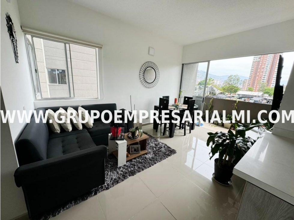 ACOGEDOR APARTAMENTO EN VENTA EN - SECTOR SANTA ANA COD: 31065