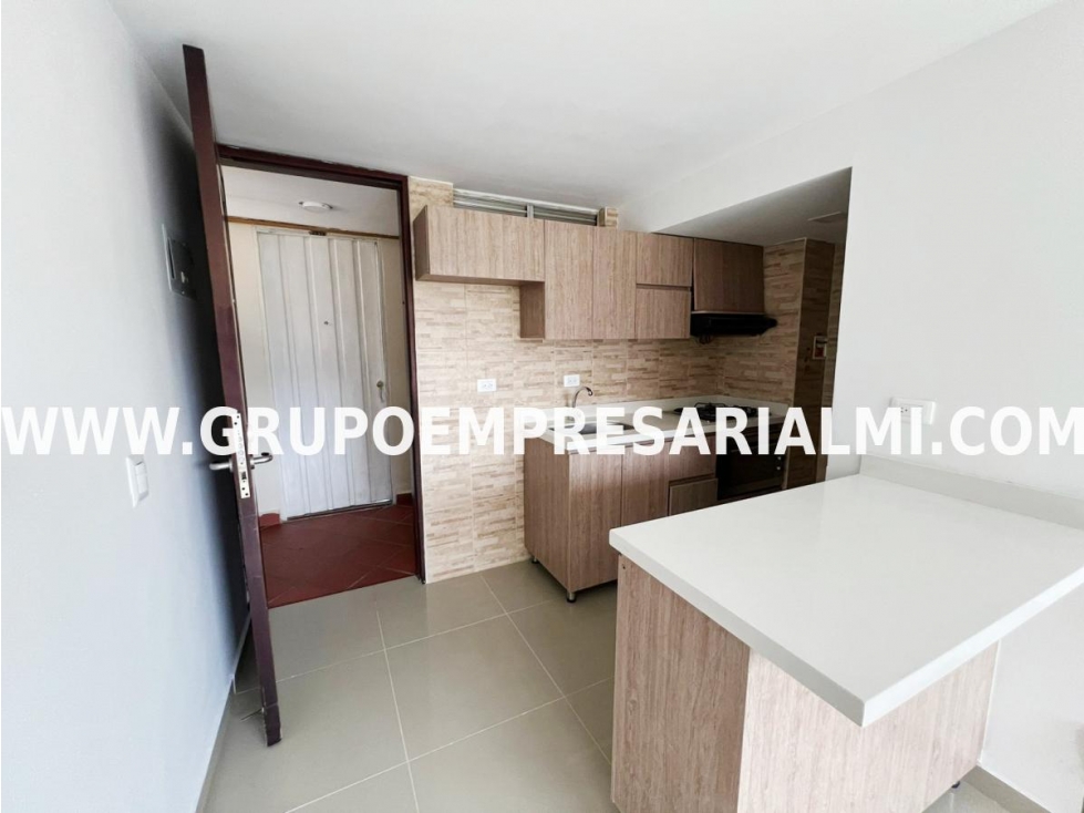 ACOGEDOR APARTAMENTO EN VENTA - SECTOR LA POLA COD: 31070