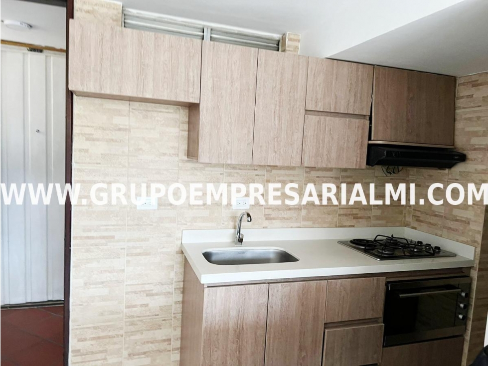 ACOGEDOR APARTAMENTO EN VENTA - SECTOR LA POLA COD: 31070 — foto 3