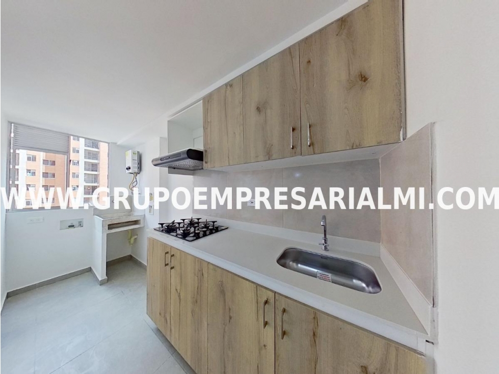 ACOGEDOR APARTAMENTO EN VENTA - SECTOR LAS LOMITAS COD: 31141 — foto 3