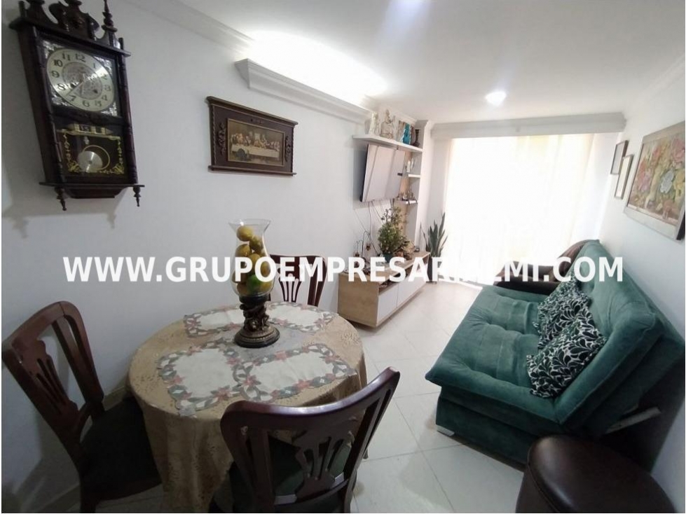 ACOGEDOR APARTAMENTO EN VENTA - SECTOR CALASANZ COD: 31606 — foto 5