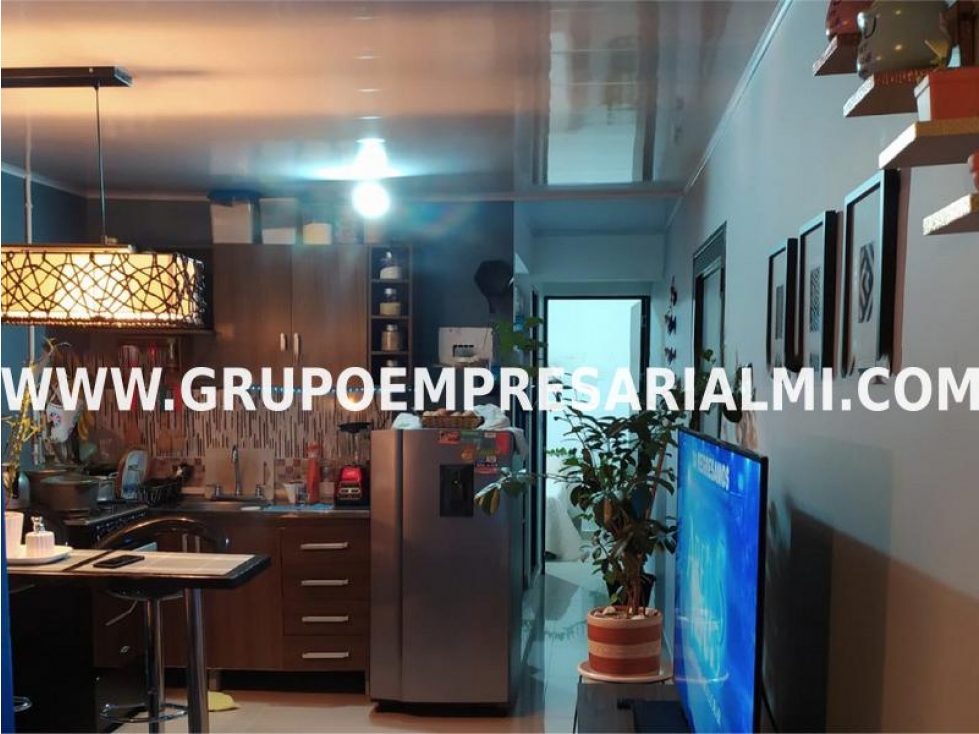 APARTAMENTO EN VENTA - SECTOR CRISTOBAL, LA AMÉRICA COD: 31544
