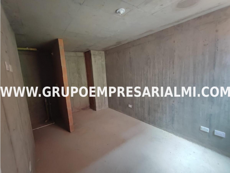 ACOGEDOR APARTAMENTO EN VENTA - SECTOR SAN ANTONIO COD: 32215 — foto 4