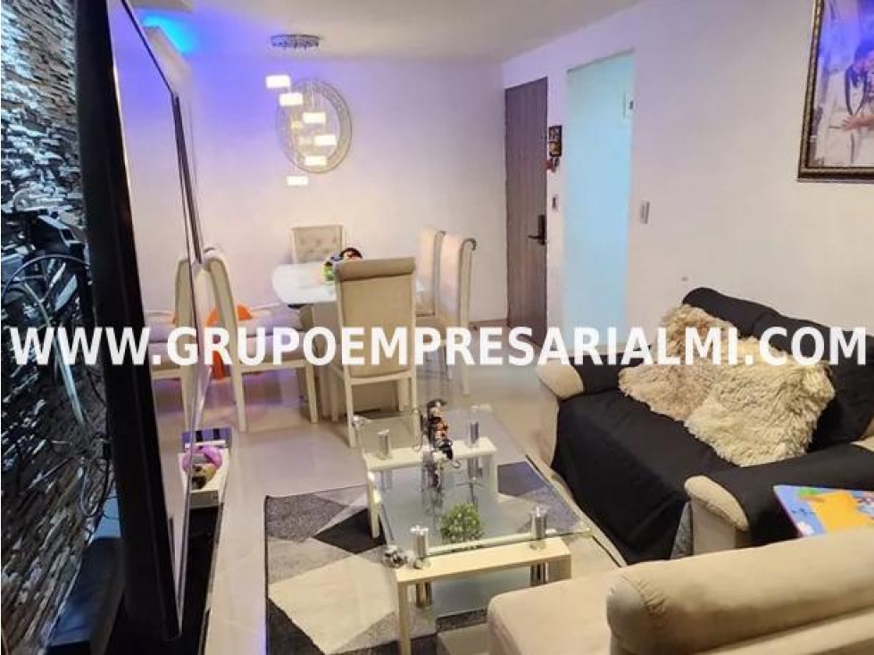 ACOGEDOR APARTAMENTO EN VENTA - SECTOR SAN JOAQUÍN COD: 32876 — foto 2