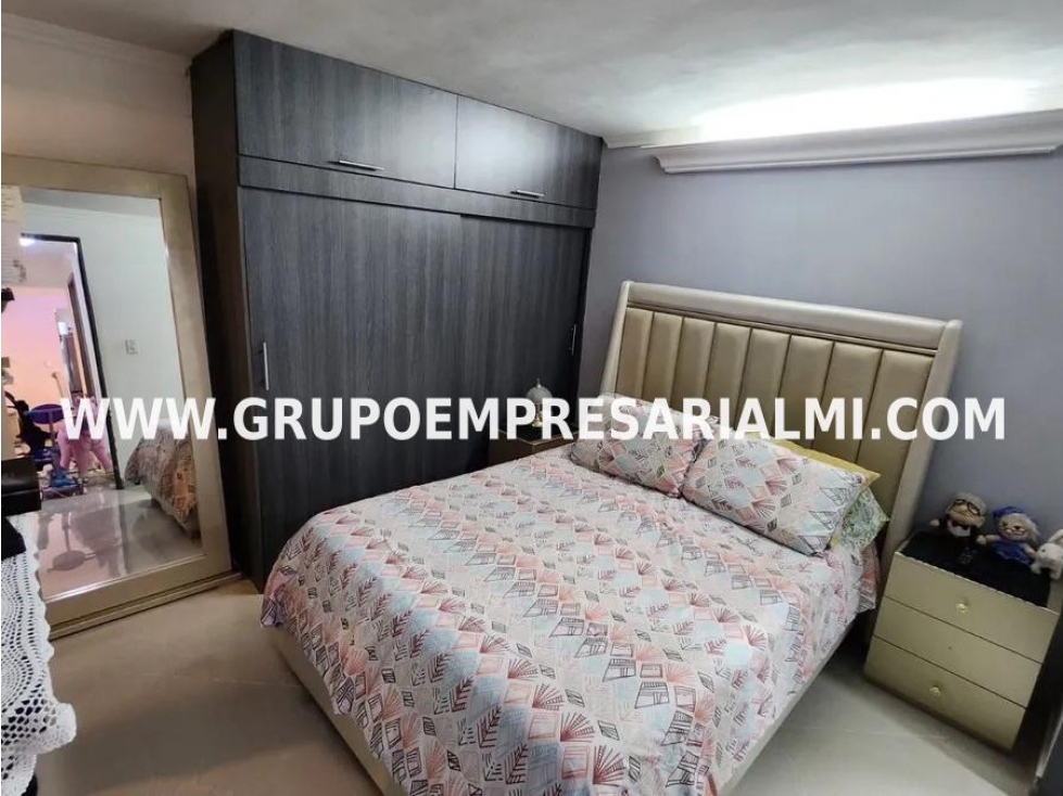 ACOGEDOR APARTAMENTO EN VENTA - SECTOR SAN JOAQUÍN COD: 32876 — foto 6