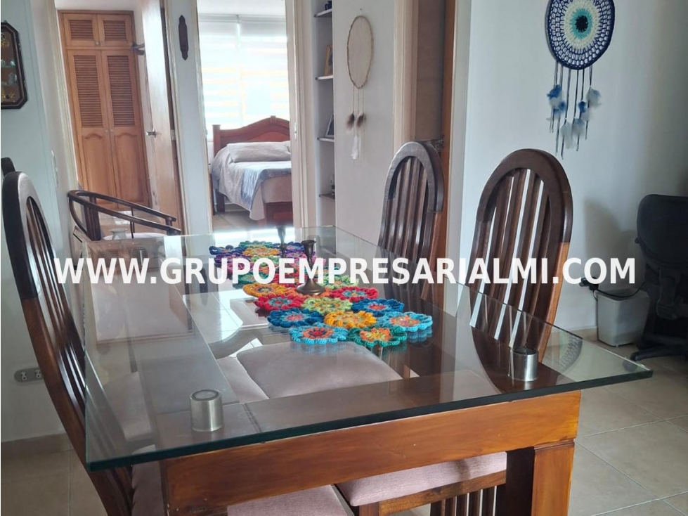 ACOGEDOR APARTAMENTO EN VENTA - SECTOR LAURELES COD: 33199 — foto 4