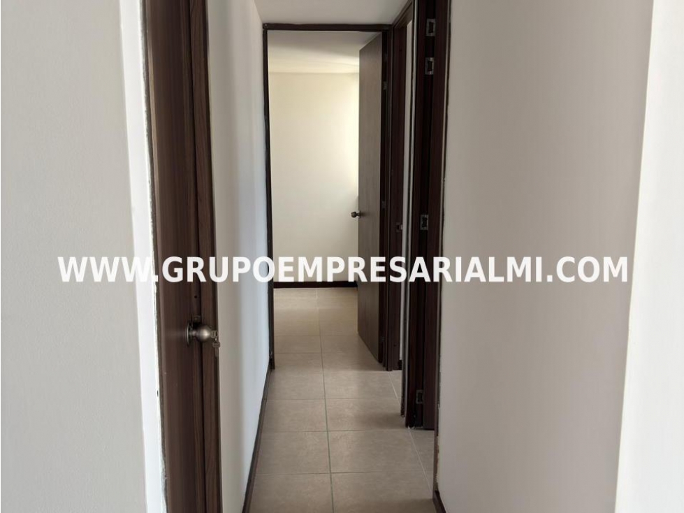 ACOGEDOR APARTAMENTO EN VENTA - SECTOR EL VERGEL COD: 33374 — foto 5