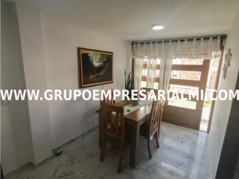 ACOGEDOR APARTAMENTO EN VENTA - SECTOR SANTA ANA COD: 33499