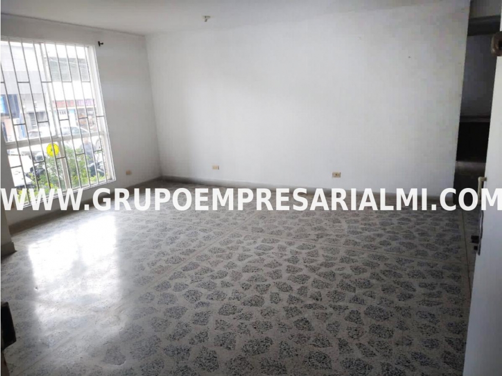 ACOGEDOR APARTAMENTO EN VENTA - SECTOR SAN JOAQUÍN COD: 31025