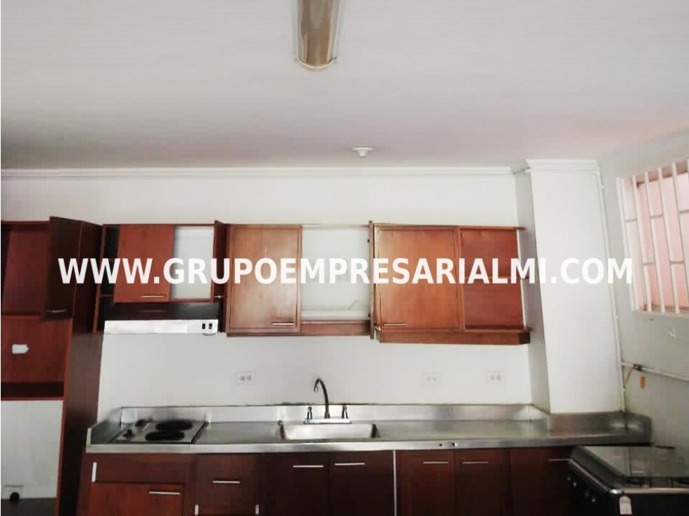 ACOGEDOR APARTAMENTO EN VENTA - SECTOR SAN JOAQUÍN COD: 31025 — foto 3