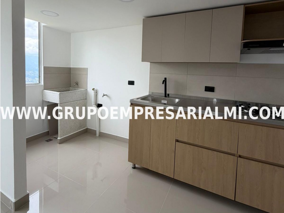ACOGEDOR APARTAMENTO EN VENTA - SECTOR LA AURORA COD: 33832