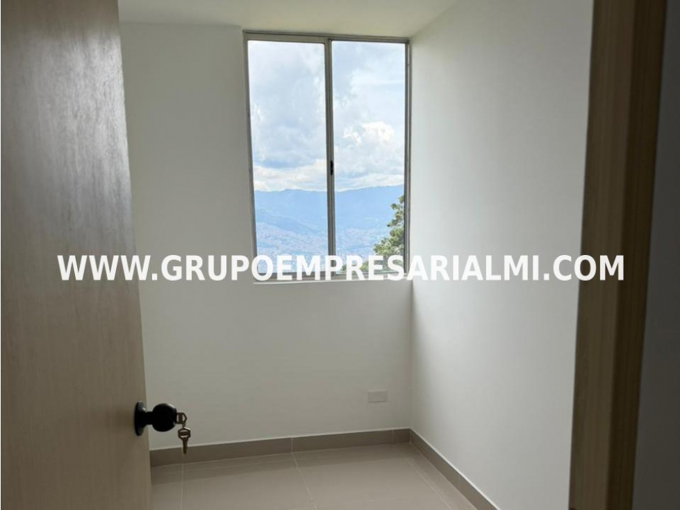 ACOGEDOR APARTAMENTO EN VENTA - SECTOR LA AURORA COD: 33832 — foto 5