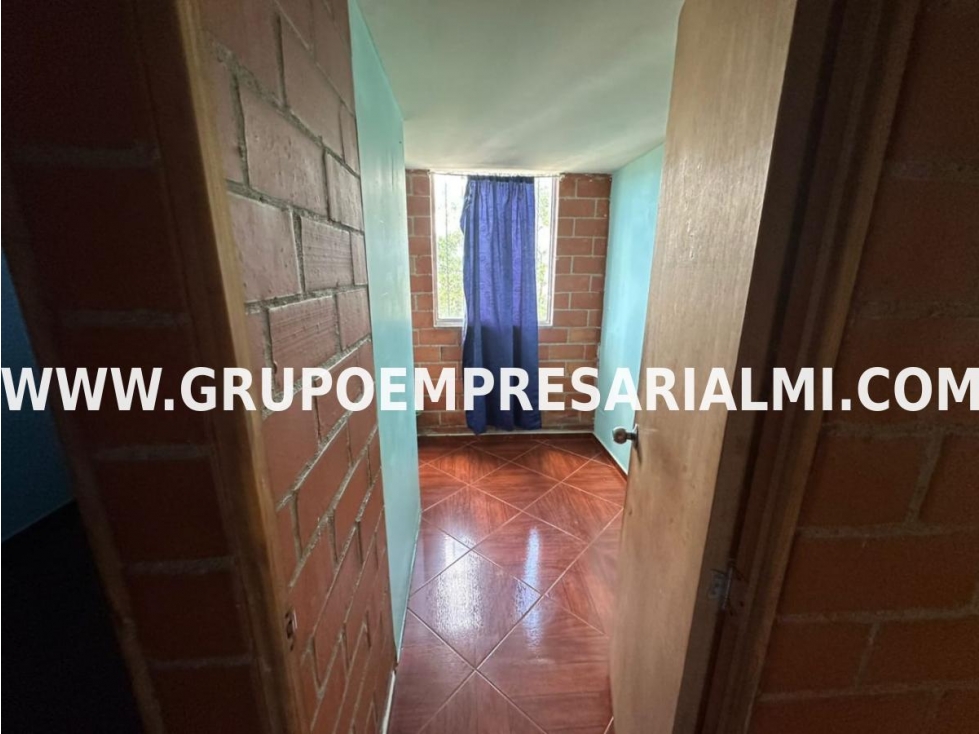 ACOGEDOR APARTAMENTO EN VENTA - SECTOR SANTA MARÍA COD: 33942 — foto 5