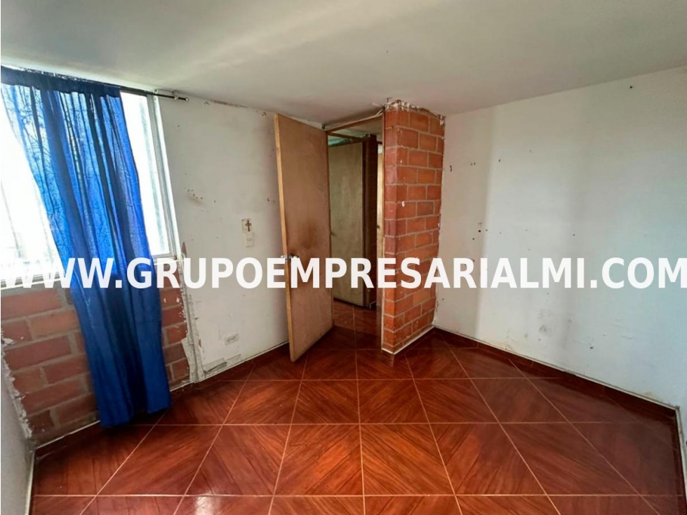 ACOGEDOR APARTAMENTO EN VENTA - SECTOR SANTA MARÍA COD: 33942 — foto 6