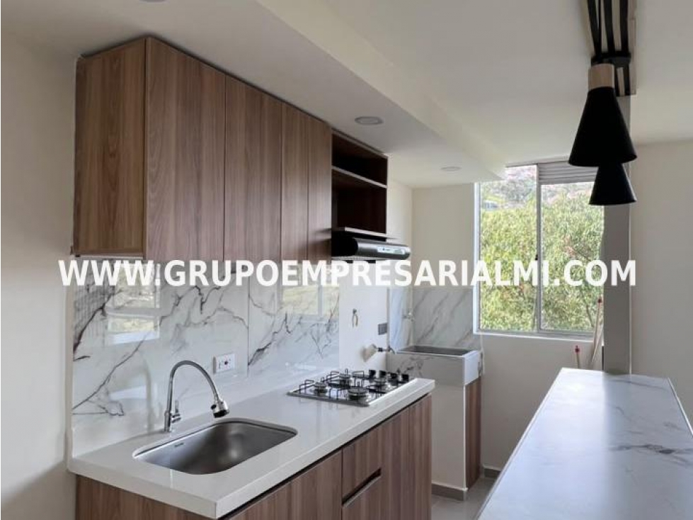 ACOGEDOR APARTAMENTO EN VENTA - SECTOR ROBLEDO SANTA MARÍA COD: 34096 — foto 2