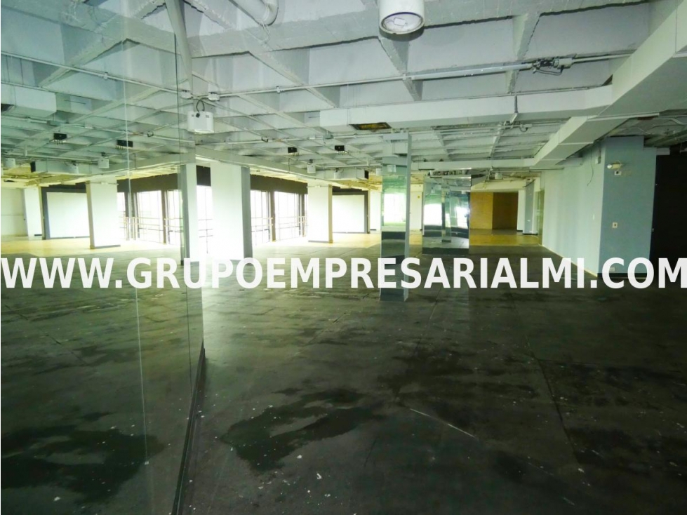 ACOGEDOR LOCAL EN ARRIENDO - SECTOR MILLA DE ORO COD: 31212 — foto 4