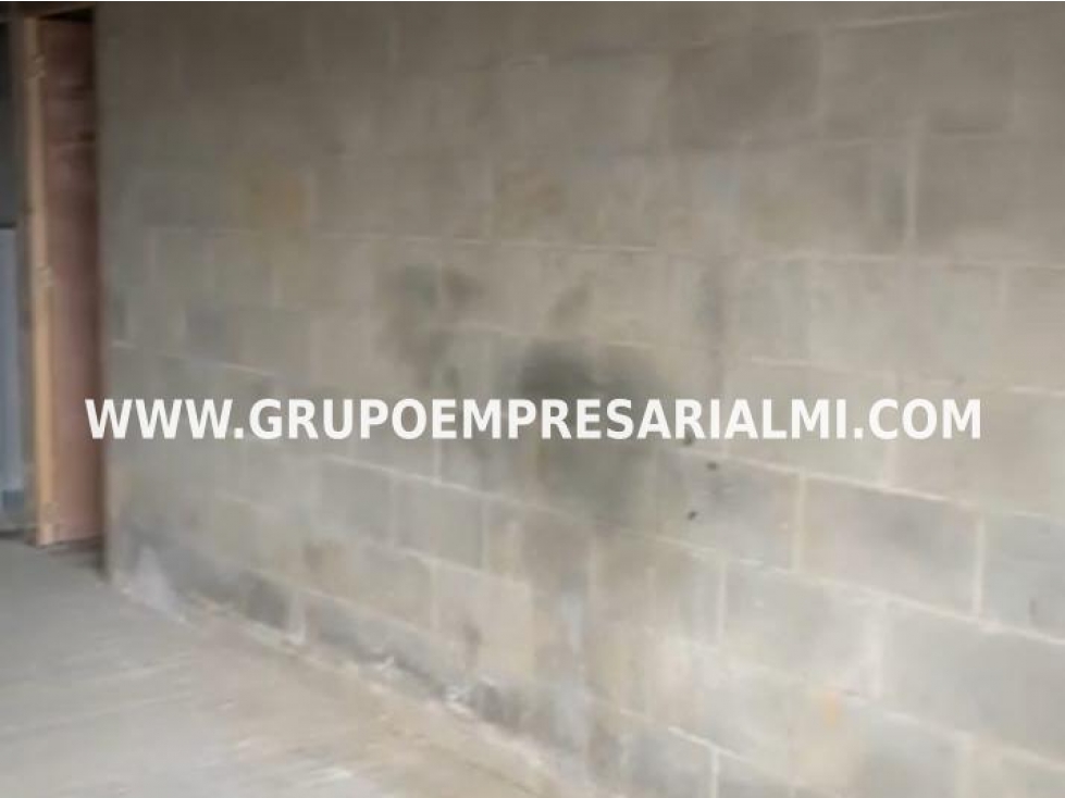 ACOGEDOR LOCAL EN ARRIENDO - SECTOR LA FERRERÍA COD: 31524 - 4