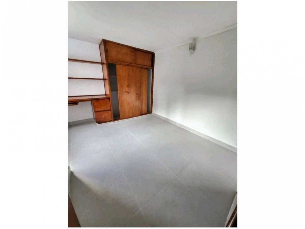 ACOGEDOR APARTAMENTO EN BELÉN RODEO ALTO RAYO DEL SOL — foto 2