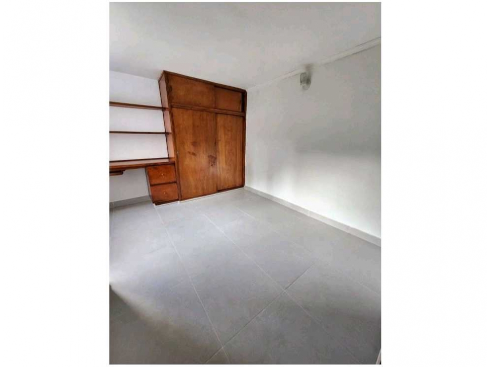 ACOGEDOR APARTAMENTO EN BELÉN RODEO ALTO RAYO DEL SOL — foto 4