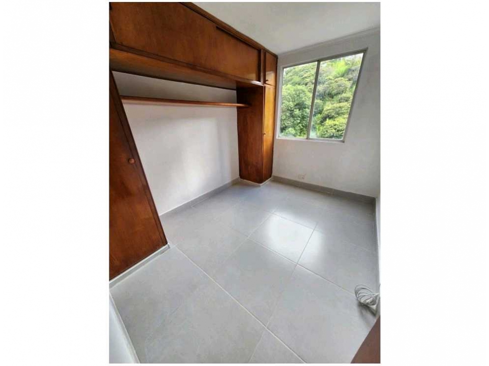 ACOGEDOR APARTAMENTO EN BELÉN RODEO ALTO RAYO DEL SOL — foto 5