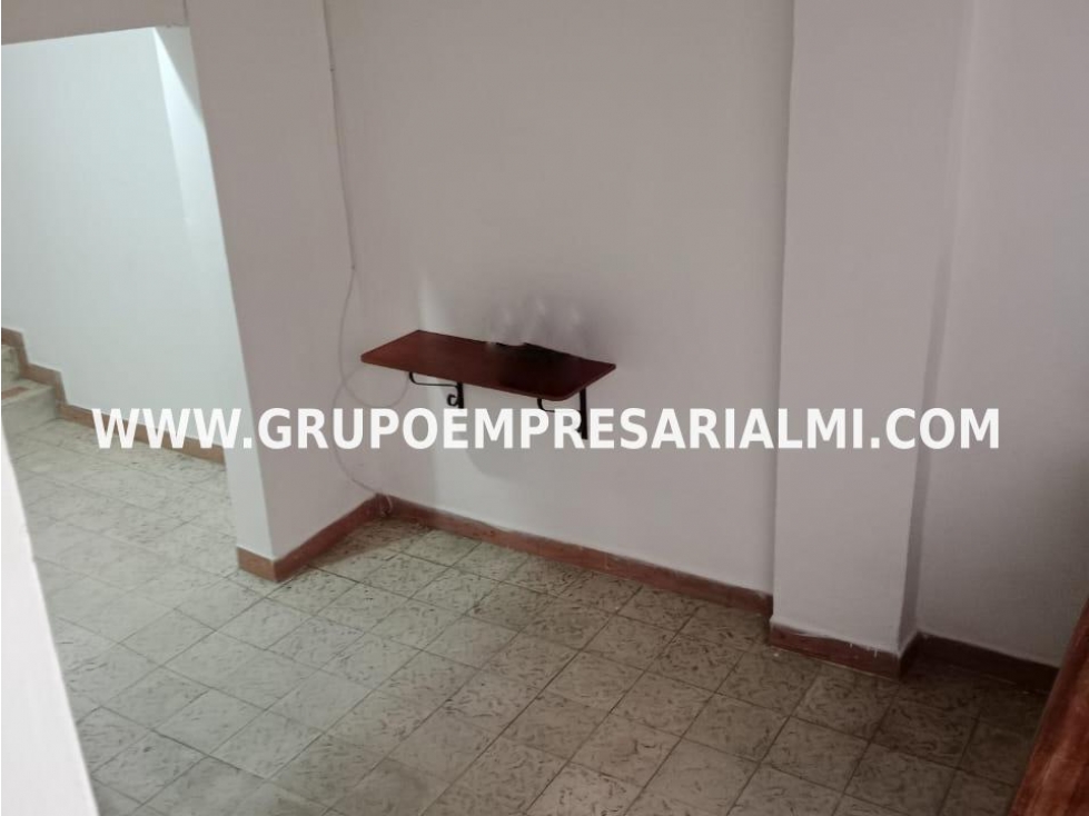 ACOGEDORA CASA BIFAMILIAR EN VENTA - SECTOR MANRIQUE COD: 31701 — foto 5
