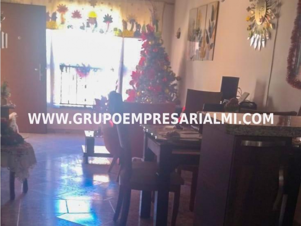 ACOGEDORA CASA EN VENTA - SECTOR EL MIRADOR COD: 31303 — foto 2