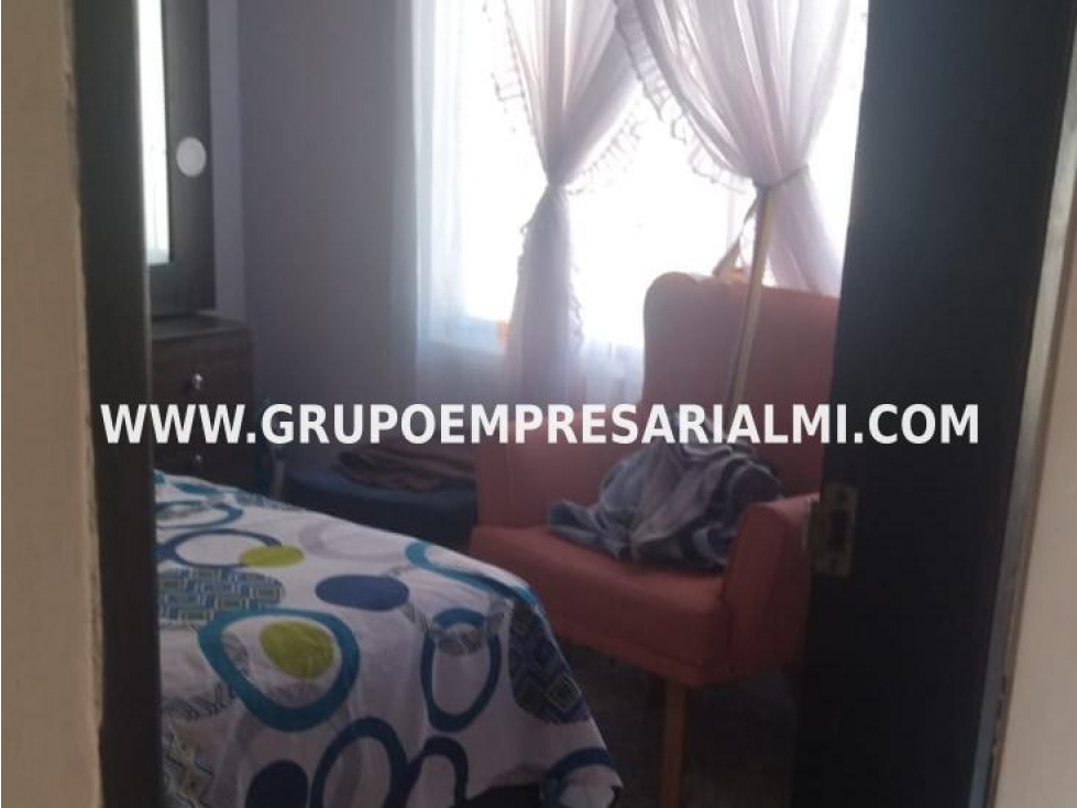 ACOGEDORA CASA EN VENTA - SECTOR EL MIRADOR COD: 31303 — foto 4