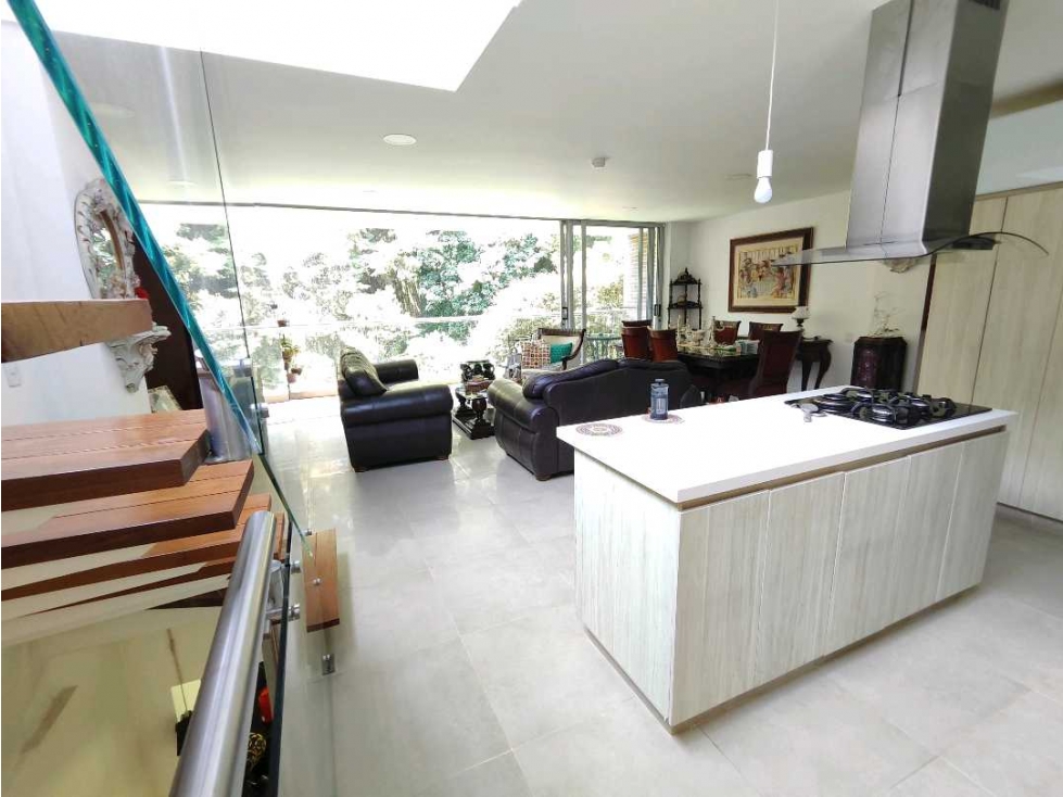 Acogedora Casa Envig Montessori 338m2 2200 Mill — foto 5