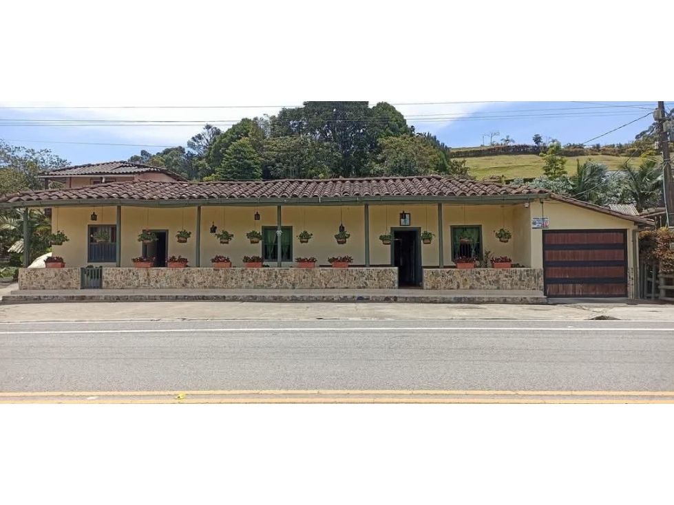 Acogedora casa finca en El Carmen de Viboral sector Guamito