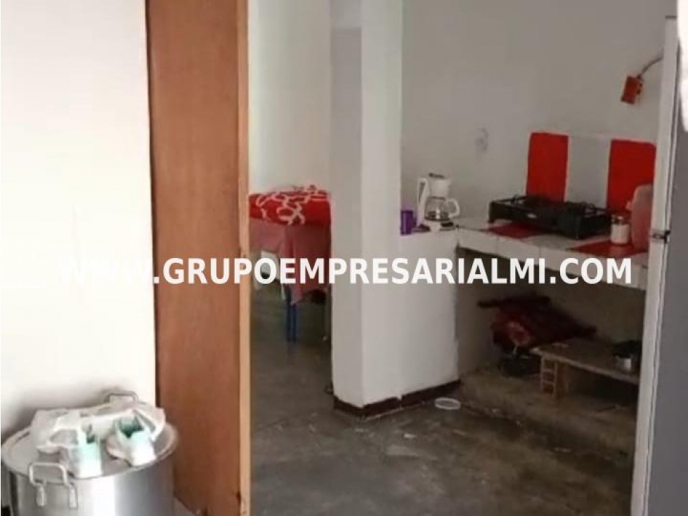 ACOGEDORA CASA UNIFAMILIAR EN VENTA - SECTOR TRAPICHE COD: 32367 — foto 5