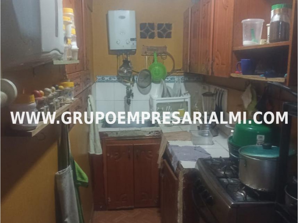ACOGEDORA CASA UNIFAMILIAR EN VENTA SALVADOR COD: 32635 — foto 3