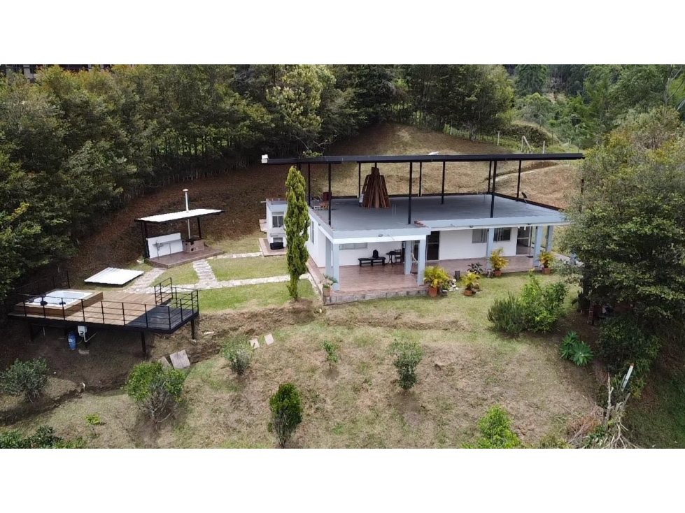Acogedora finca en El Peñol con acceso a la represa — foto 4