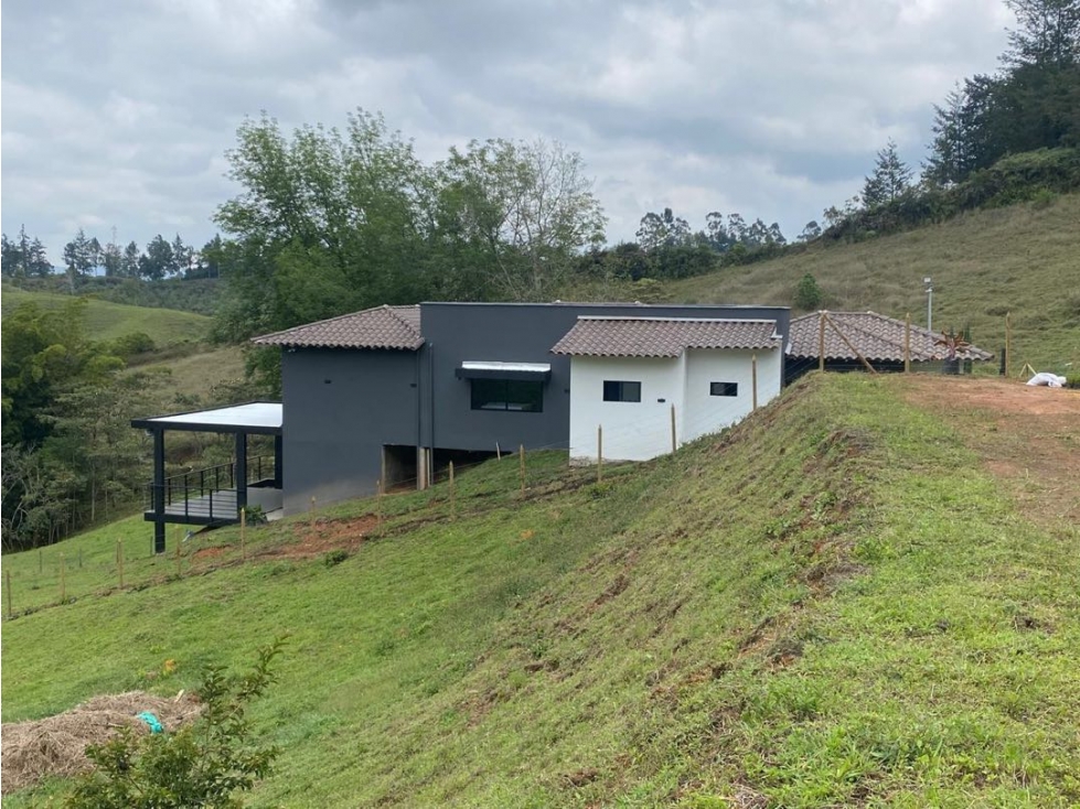 Acogedora finca en Rionegro a 5 minutos de San Antonio — foto 2