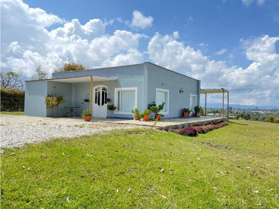Acogedora finca para la venta en Santuario