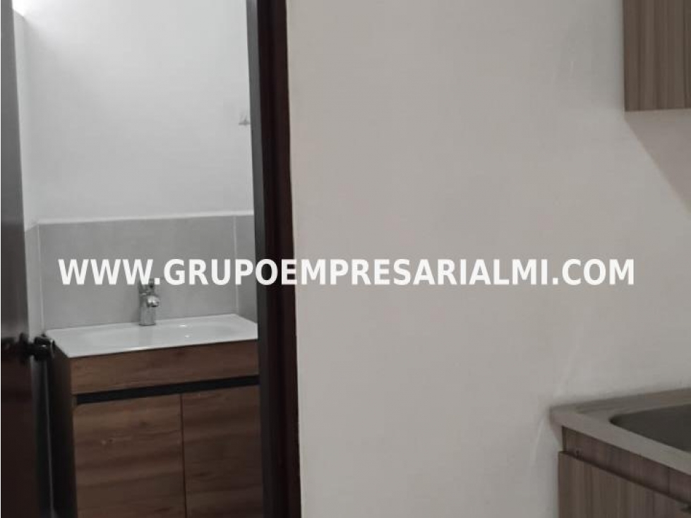 ACOGEDORA OFICINA EN ARRIENDO - SECTOR ASTORGA COD: 31460 — foto 4