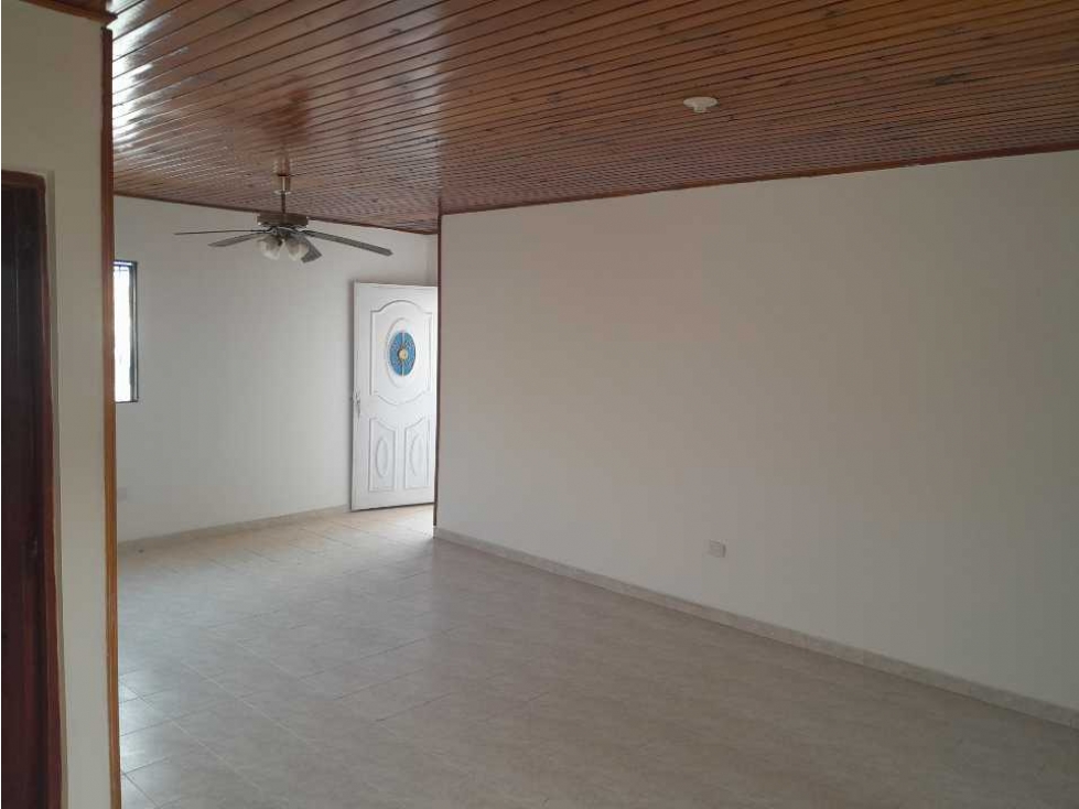 Acogedor apartamento en piso 3, vía peatonal ancha, la concepción 5 - 2