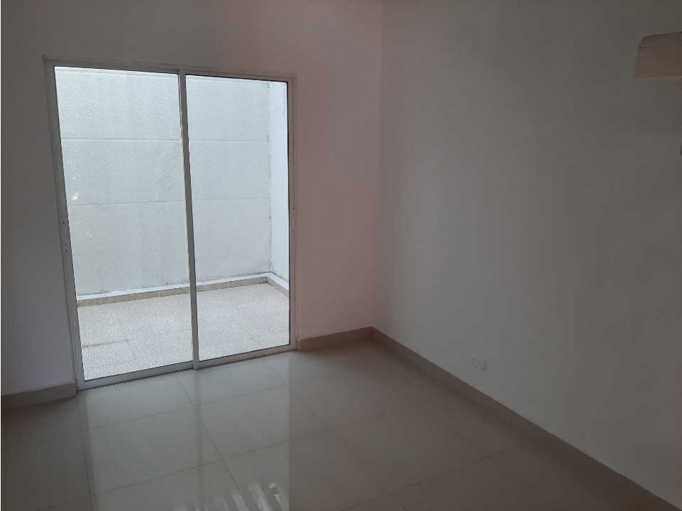 Acogedora casa de 2 pisos conjunto cerrado el nogal — foto 5