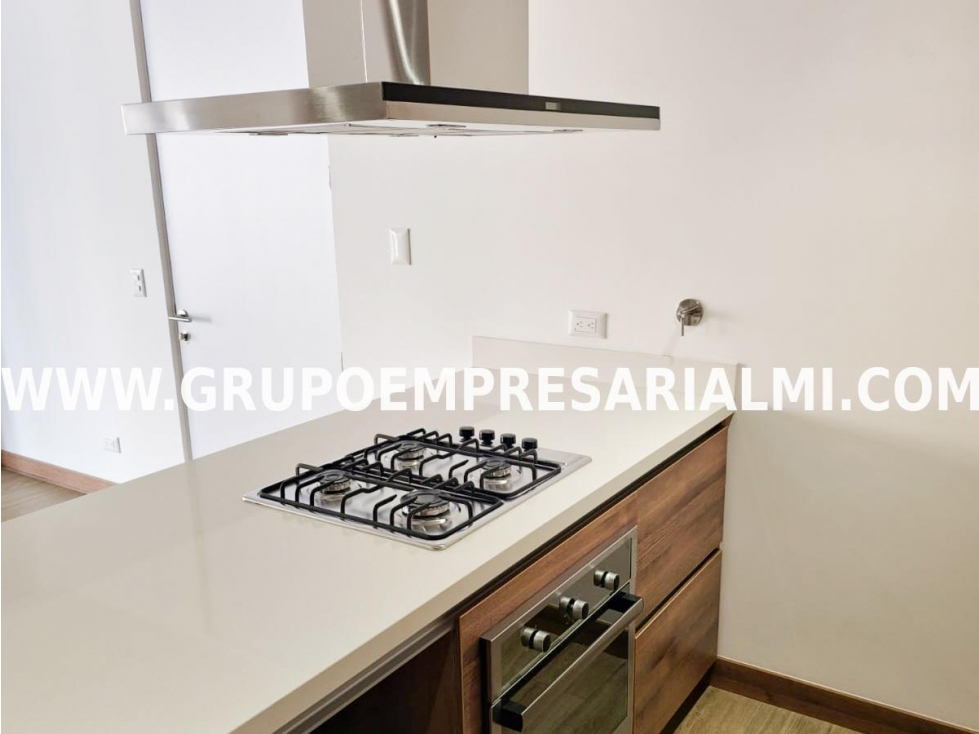 AGRADABLE APARTAESTUDIO EN ARRIENDO - SECTOR CIUDAD DEL RÍO COD: 31292 — foto 5