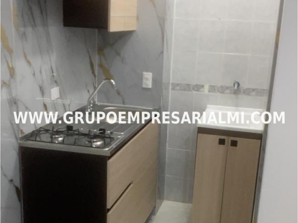 AGRADABLE APARTAESTUDIO EN ARRIENDO - SECTOR SANTA LUCIA COD: 31697 — foto 4