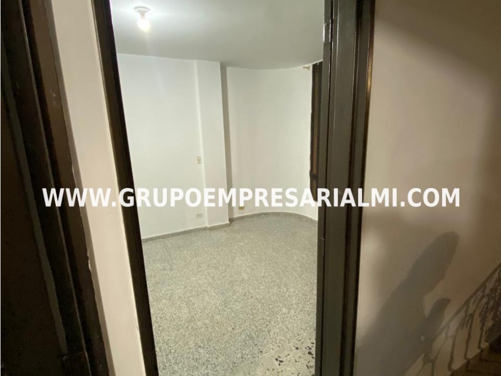 AGRADABLE APARTAESTUDIO EN ARRIENDO - SECTOR SANTA LUCIA COD: 31697 — foto 6