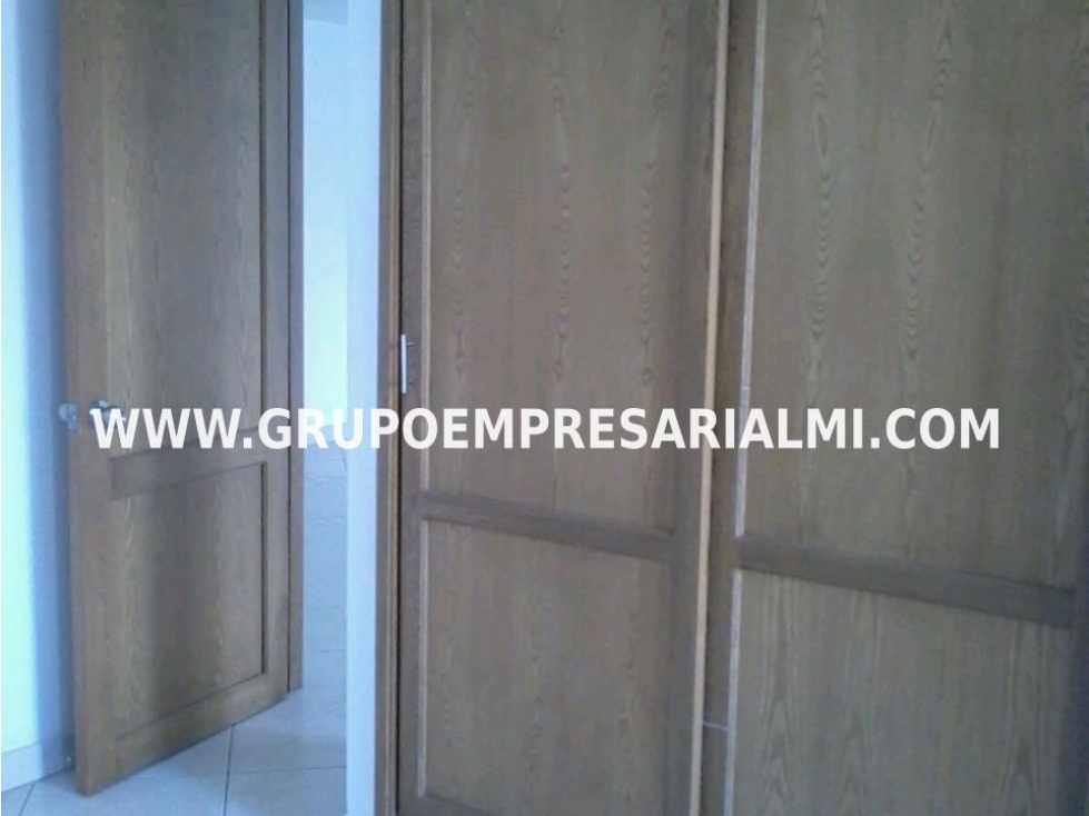 AGRADABLE APARTAESTUDIO EN ARRIENDO - SECTOR LOS ALCÁZARES COD: 32702 — foto 5