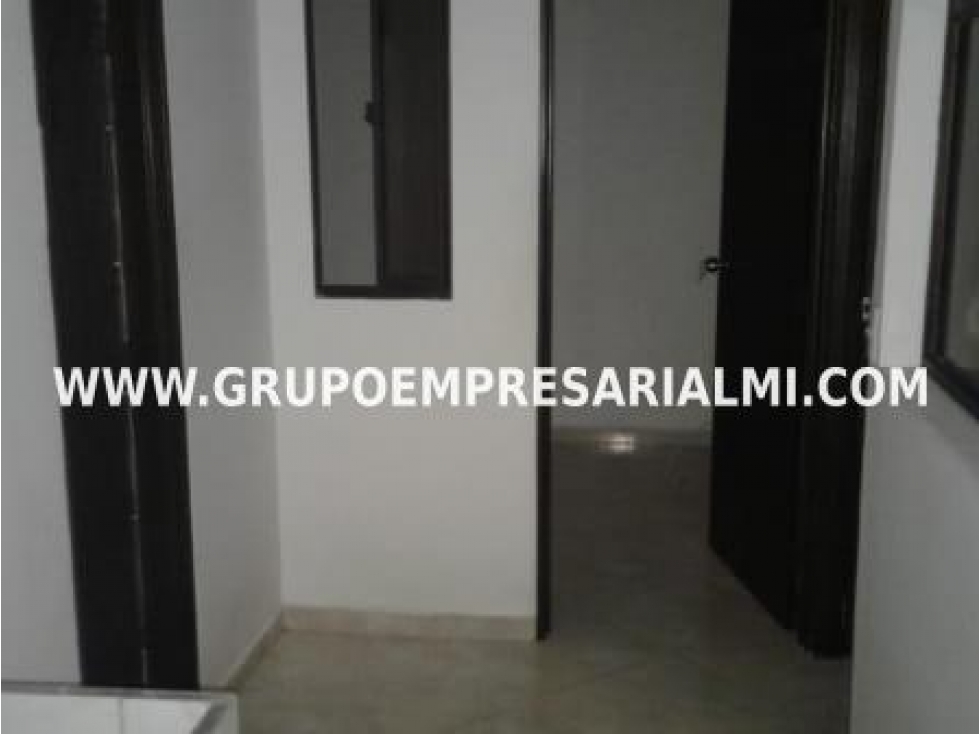 AGRADABLE APARTAESTUDIO EN VENTA - SECTOR SAN DIEGO COD: 33086 — foto 2