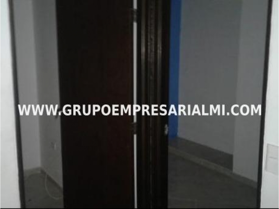 AGRADABLE APARTAESTUDIO EN VENTA - SECTOR SAN DIEGO COD: 33086 — foto 3